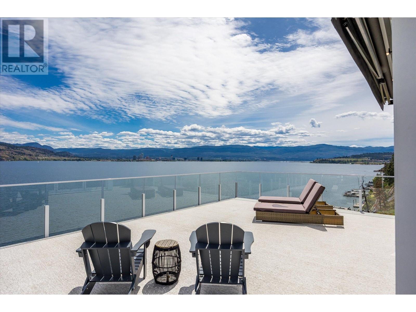 901 Westside Road S Unit# 22. West Kelowna, British Columbia