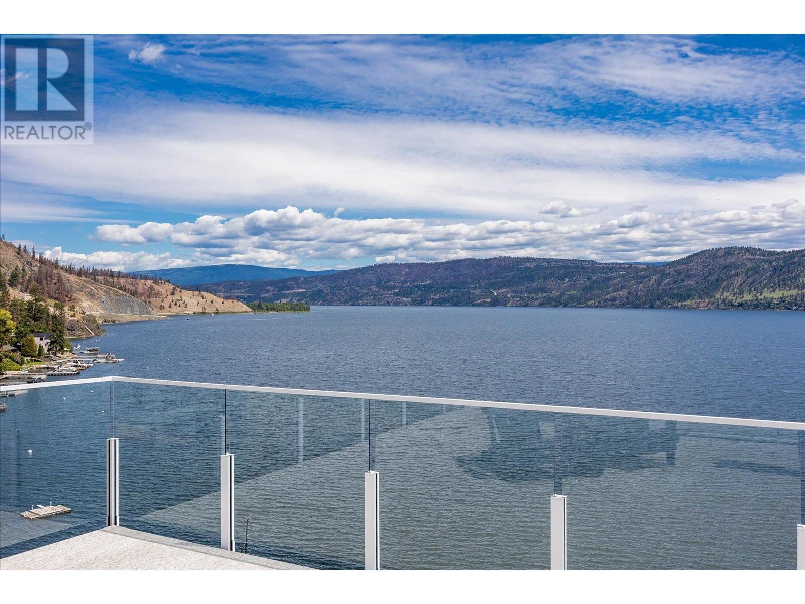 901 Westside Road S Unit# 22. West Kelowna, British Columbia