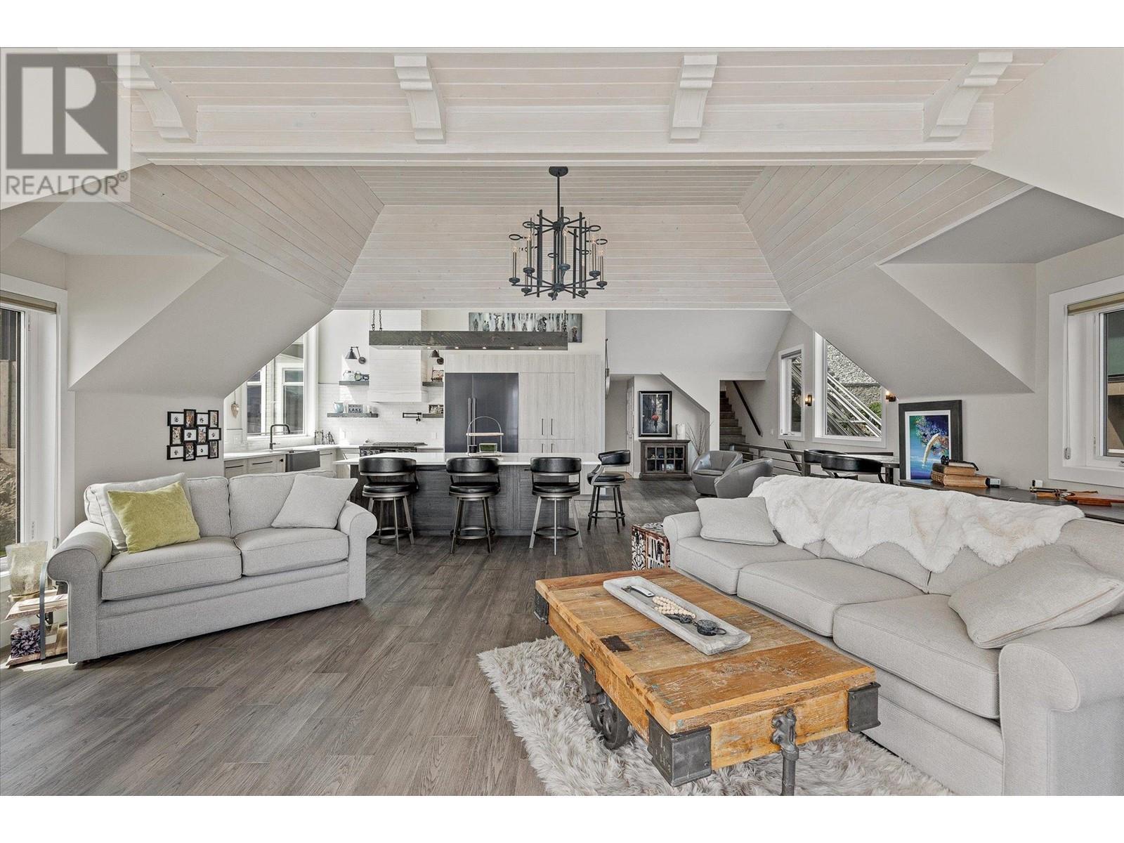 901 Westside Road S Unit# 22. West Kelowna, British Columbia