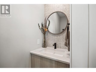 901 Westside Road S Unit# 22. West Kelowna, British Columbia