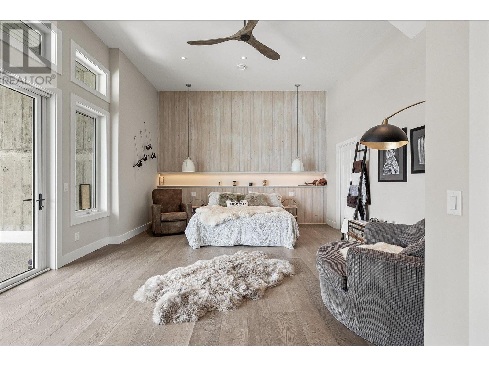 901 Westside Road S Unit# 22. West Kelowna, British Columbia