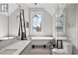 901 Westside Road S Unit# 22. West Kelowna, British Columbia