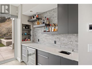 901 Westside Road S Unit# 22. West Kelowna, British Columbia