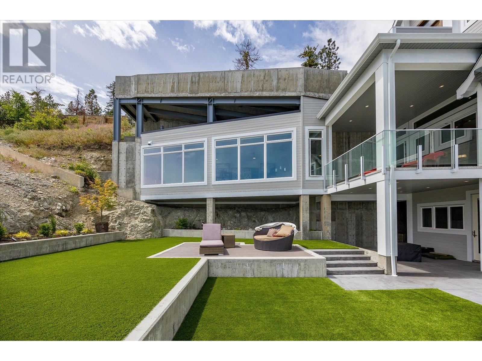 901 Westside Road S Unit# 22. West Kelowna, British Columbia