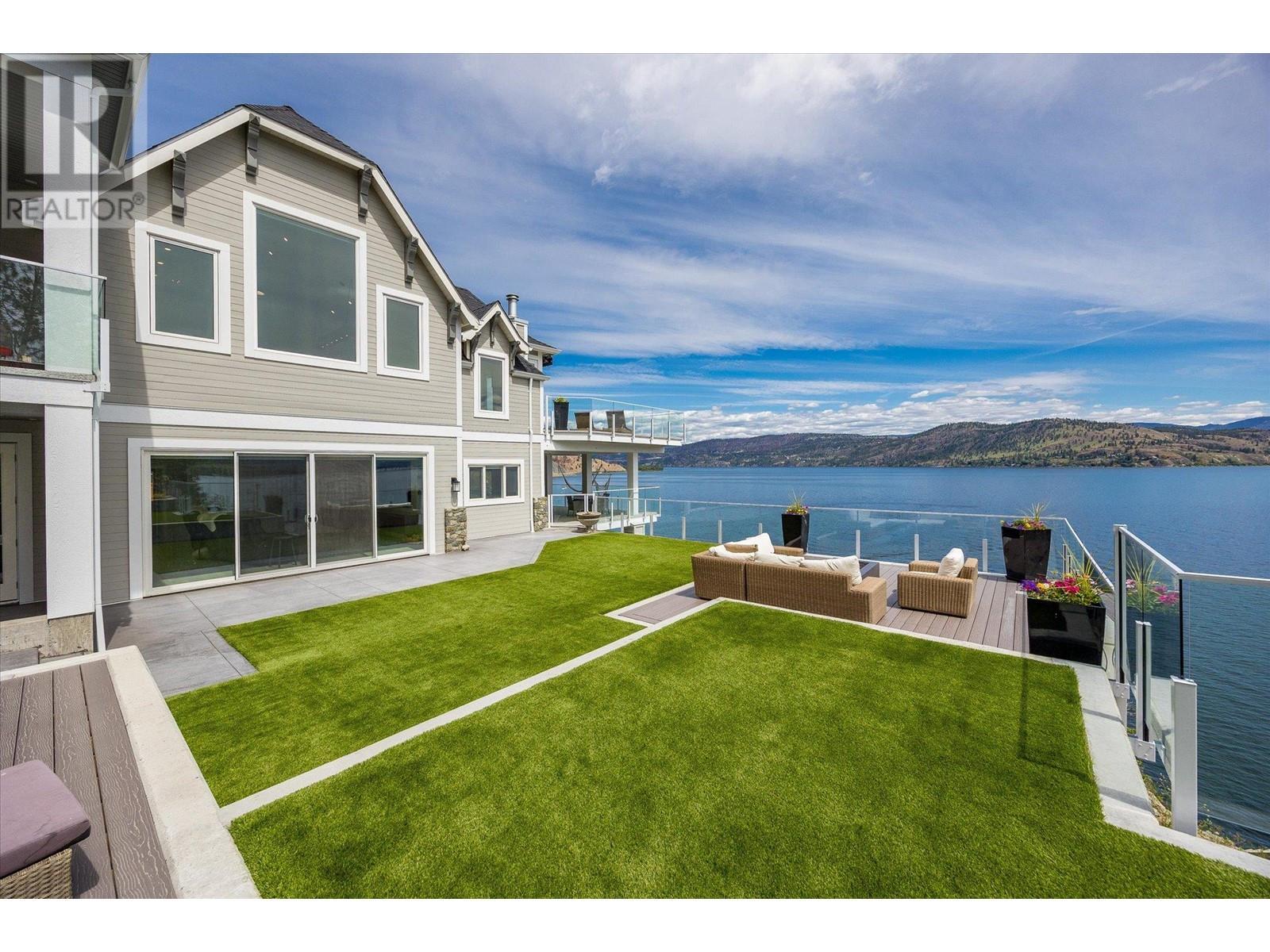 901 Westside Road S Unit# 22. West Kelowna, British Columbia