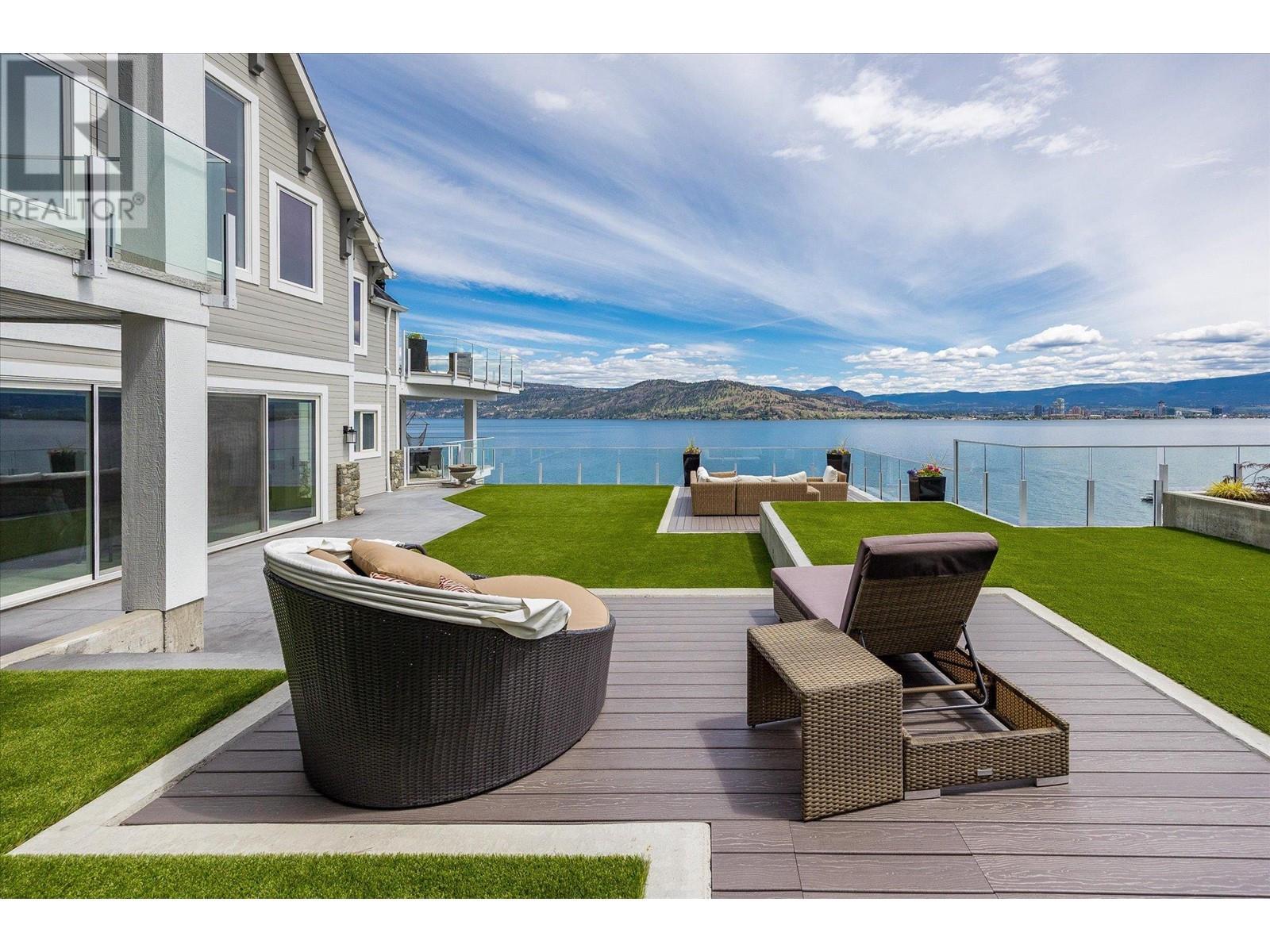 901 Westside Road S Unit# 22. West Kelowna, British Columbia