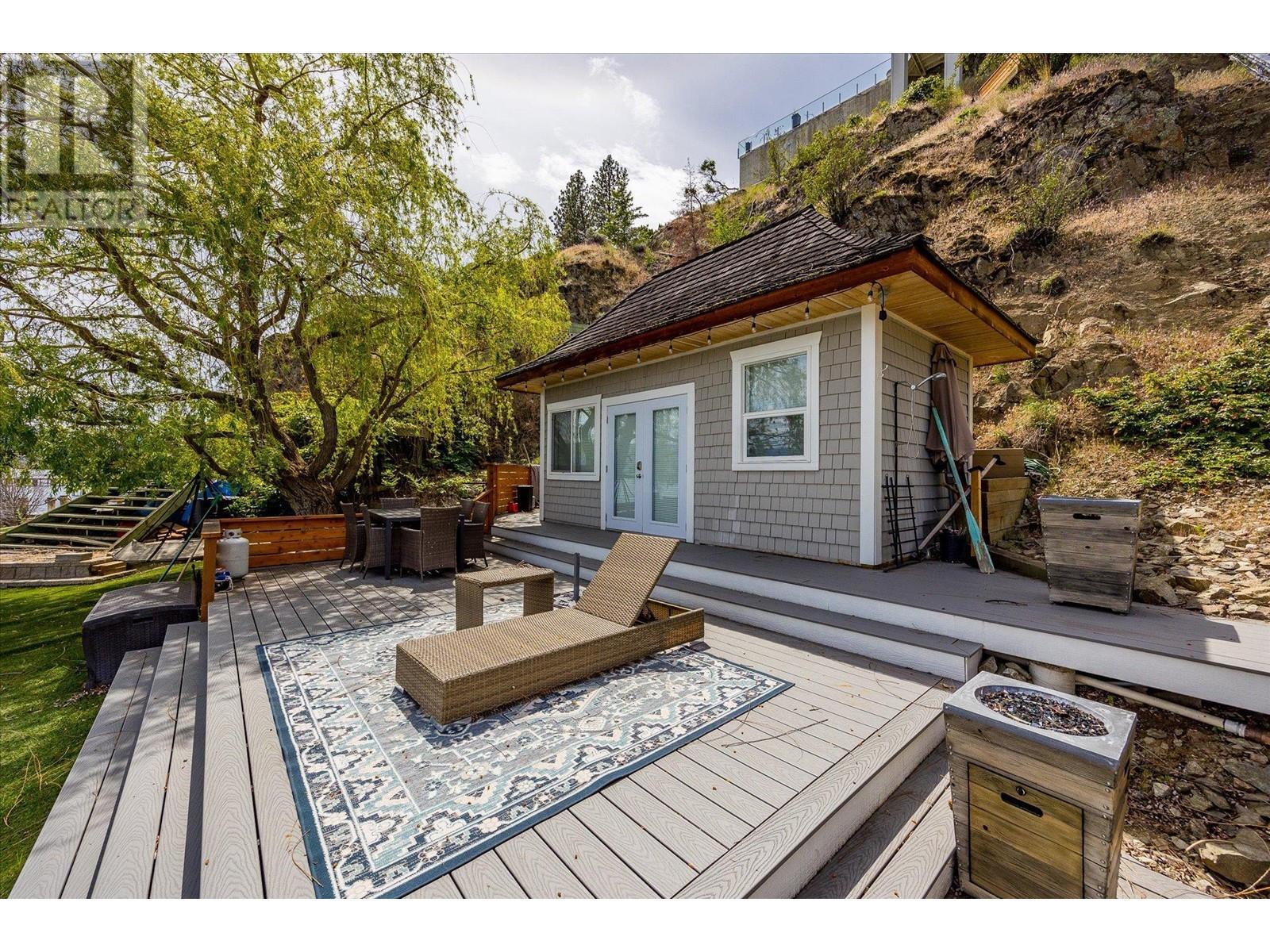 901 Westside Road S Unit# 22. West Kelowna, British Columbia