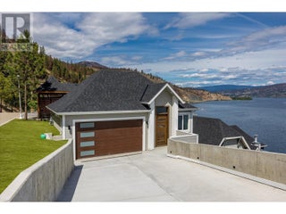 901 Westside Road S Unit# 22. West Kelowna, British Columbia