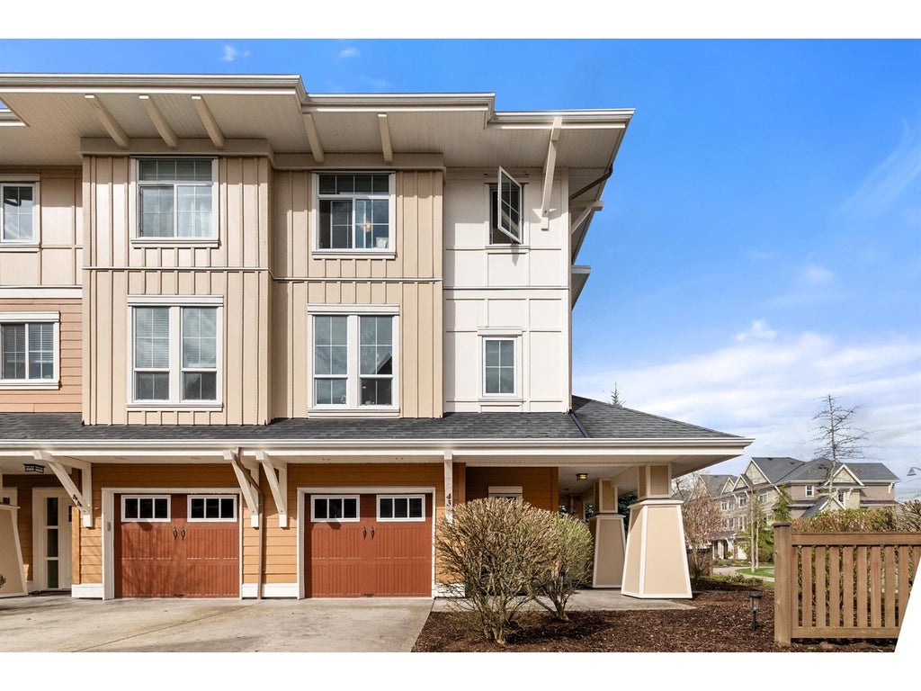 43 45290 Soowahlie Crescent|garrison Crossing, Chilliwack