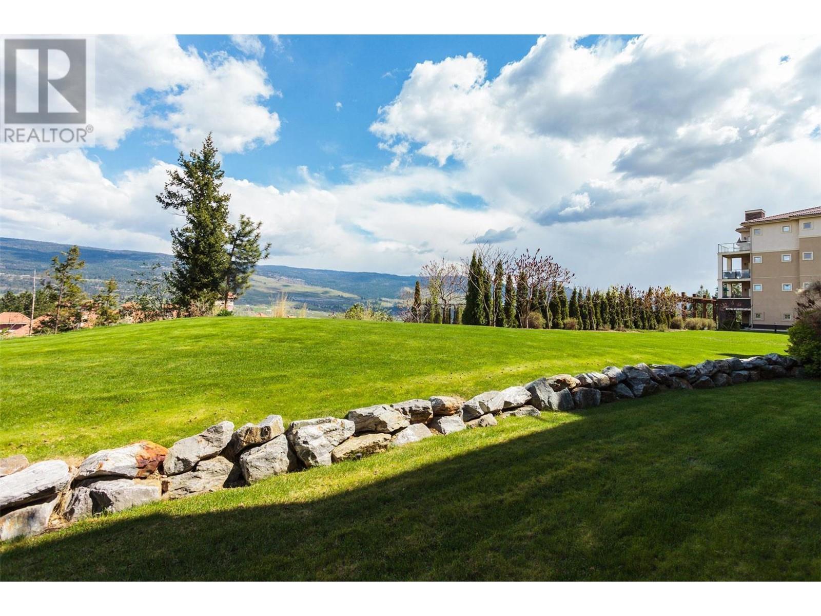 1875 Country Club Drive Unit# 1316. Kelowna, British Columbia
