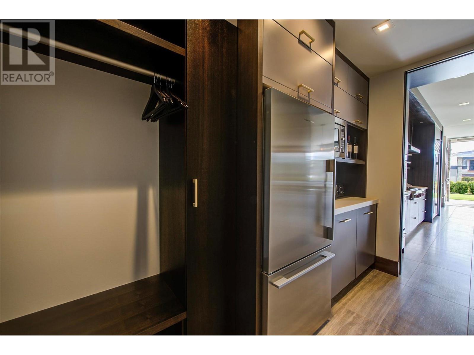 3745 West Bay Road Unit# 14. West Kelowna, British Columbia