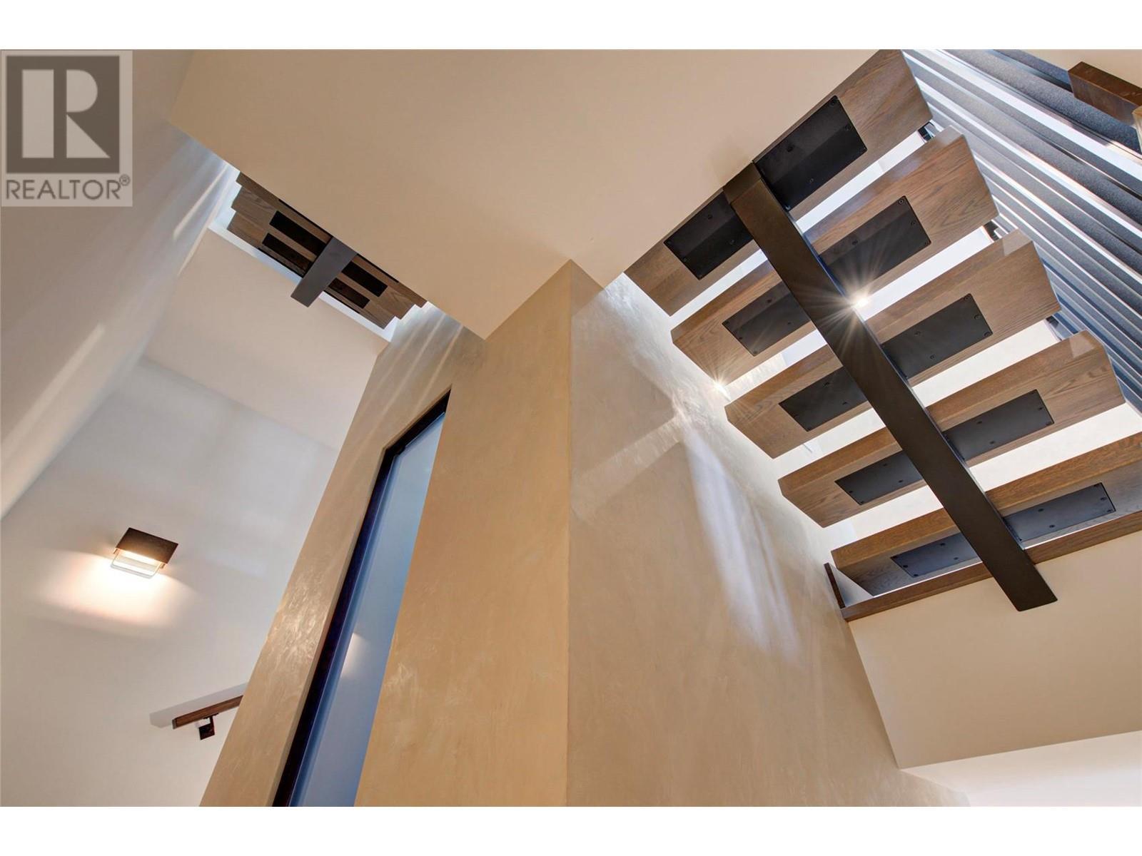 3745 West Bay Road Unit# 14. West Kelowna, British Columbia