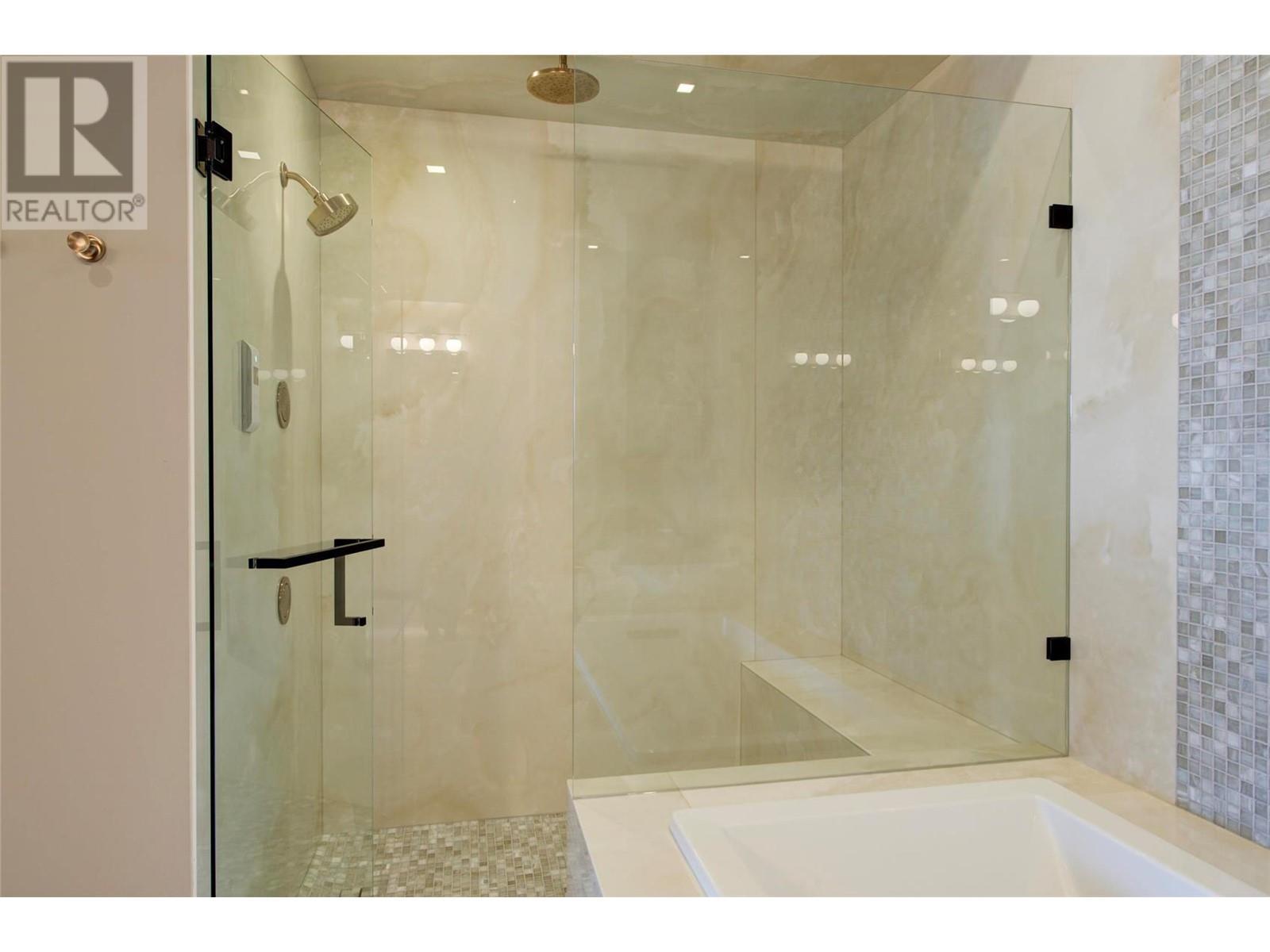 3745 West Bay Road Unit# 14. West Kelowna, British Columbia