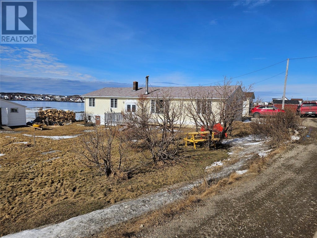117 Main Road, Fogo Island(tilting)
