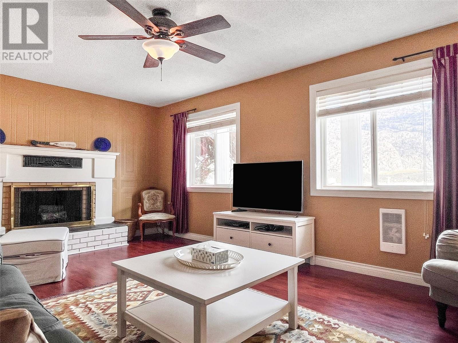 8404 Gala Crescent. Osoyoos, British Columbia