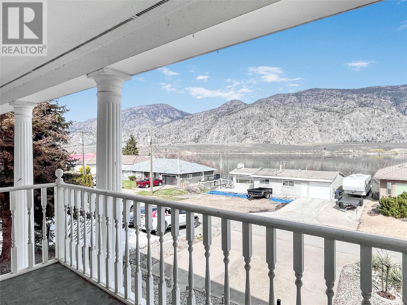 8404 Gala Crescent. Osoyoos, British Columbia
