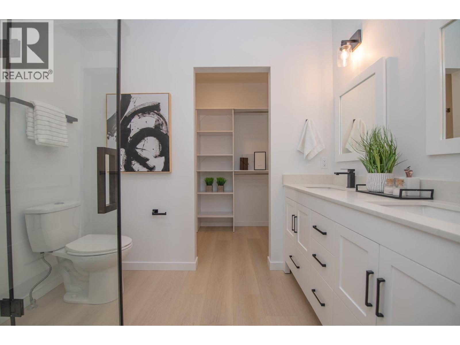 9188 Tronson Road Unit# 2. Vernon, British Columbia