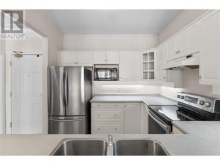 877 Klo Road Unit# 127. Kelowna, British Columbia