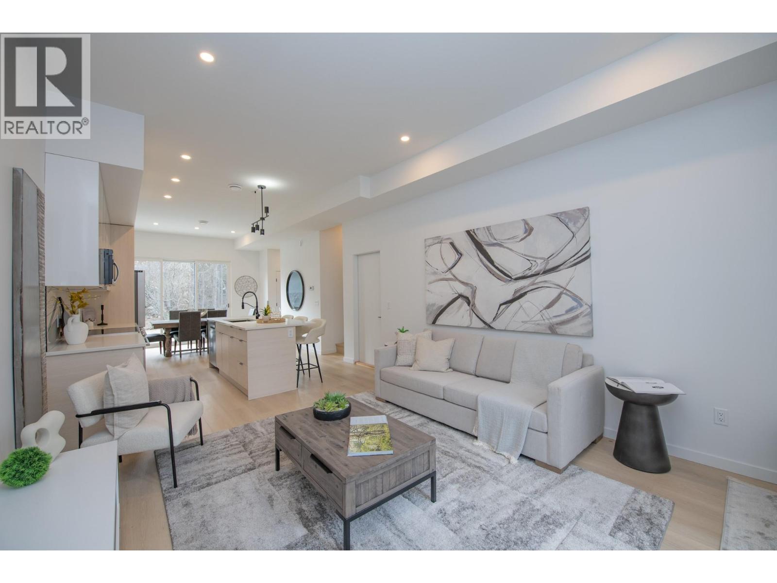 9188 Tronson Road Unit# 5. Vernon, British Columbia