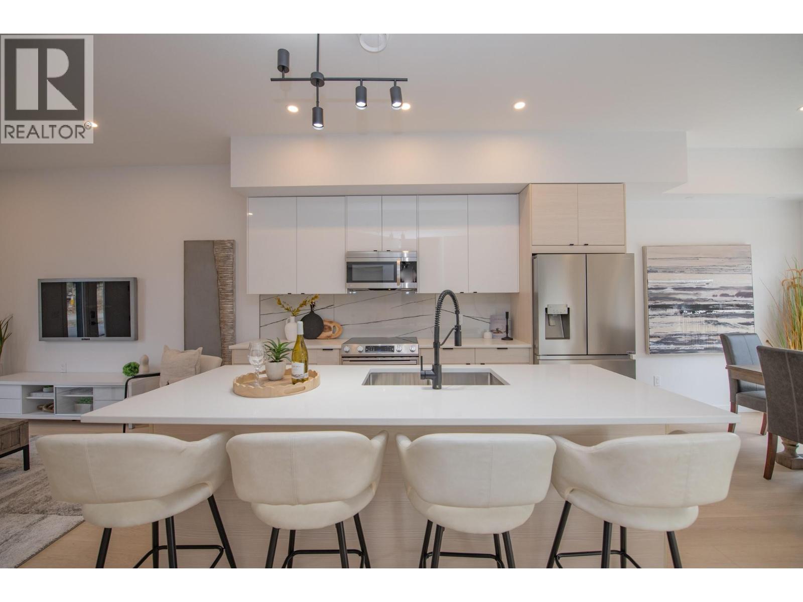 9188 Tronson Road Unit# 6. Vernon, British Columbia