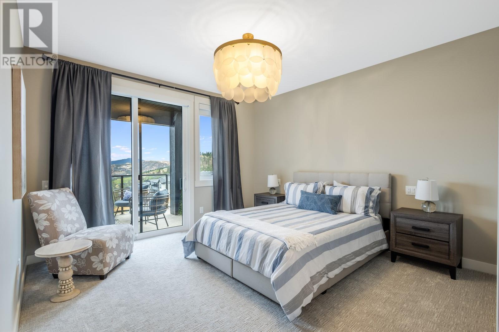 3220 Hilltown Drive Unit# 20. Kelowna, British Columbia