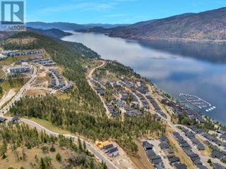 3220 Hilltown Drive Unit# 20. Kelowna, British Columbia