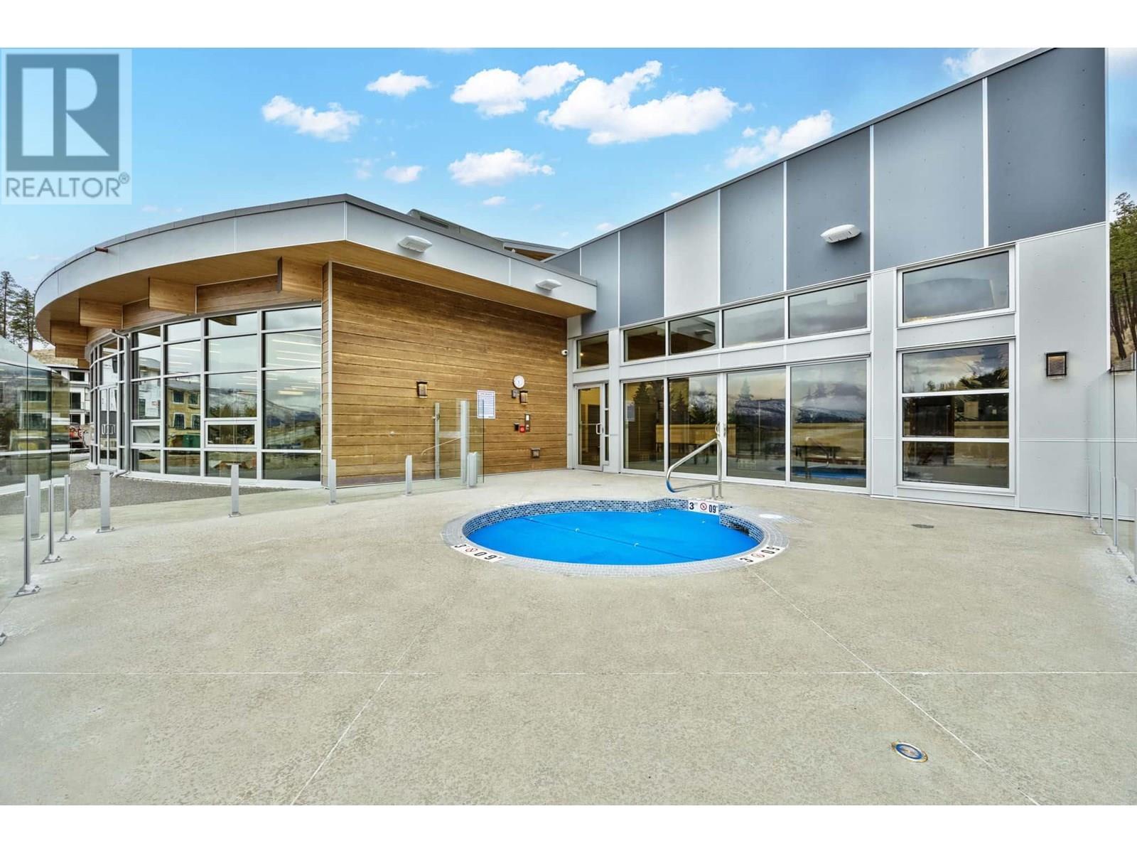 3220 Hilltown Drive Unit# 20. Kelowna, British Columbia