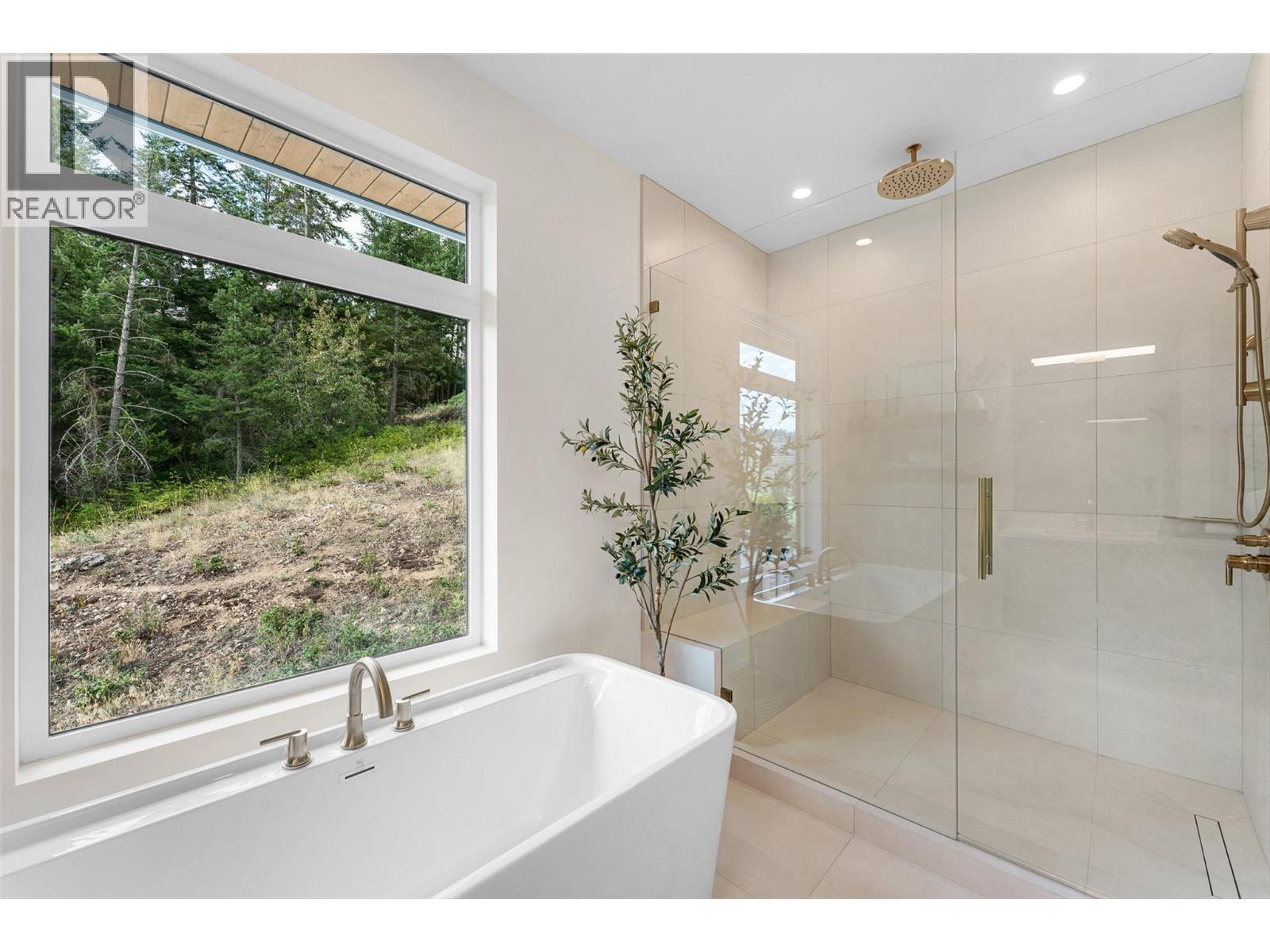 271 Chicopee Road Unit# 2. Vernon, British Columbia