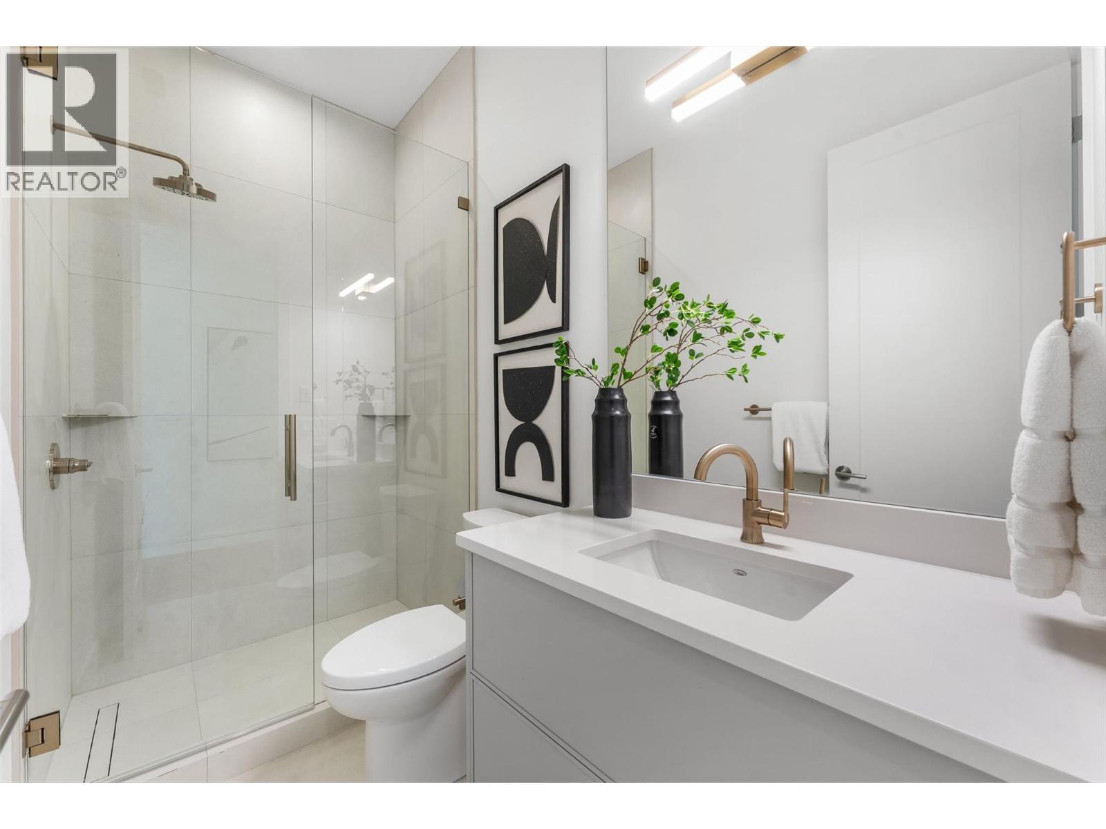 271 Chicopee Road Unit# 2. Vernon, British Columbia