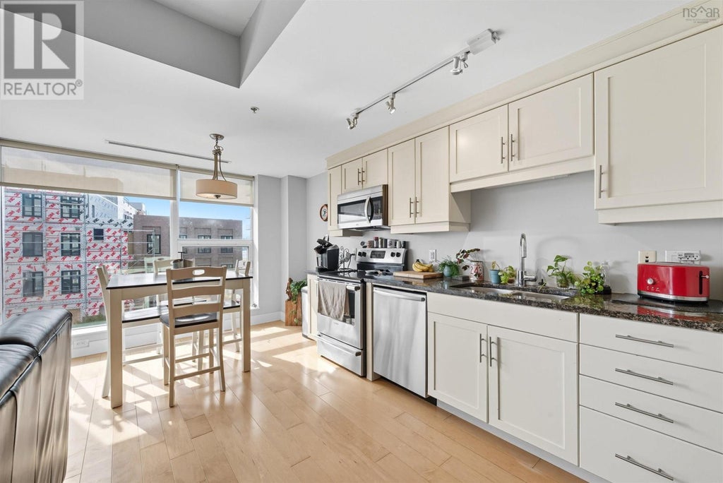 307 31 Kings Wharf Place, Dartmouth