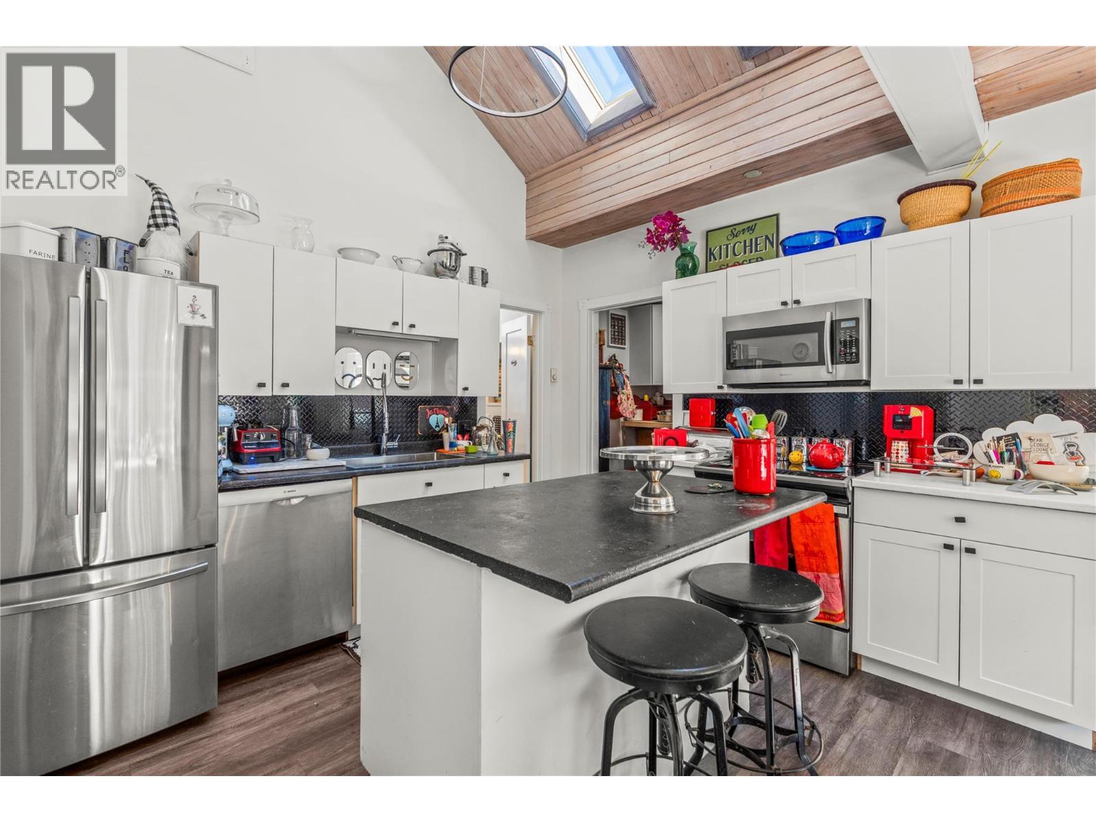 3408 33rd Avenue. Vernon, British Columbia