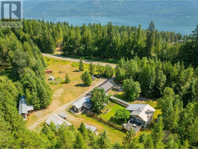 4743 31 Highway, Kaslo