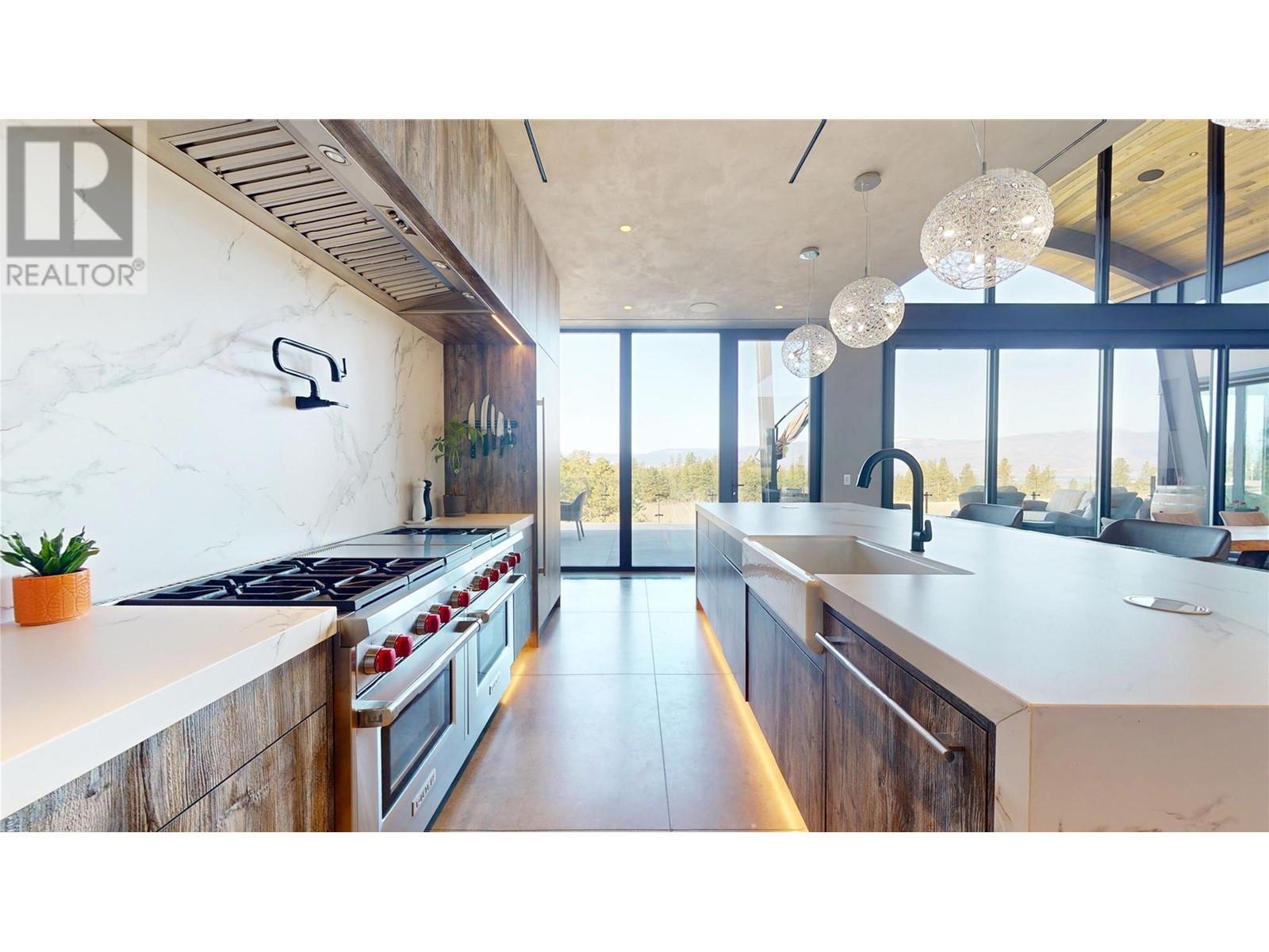 4275 Todd Road. Kelowna, British Columbia