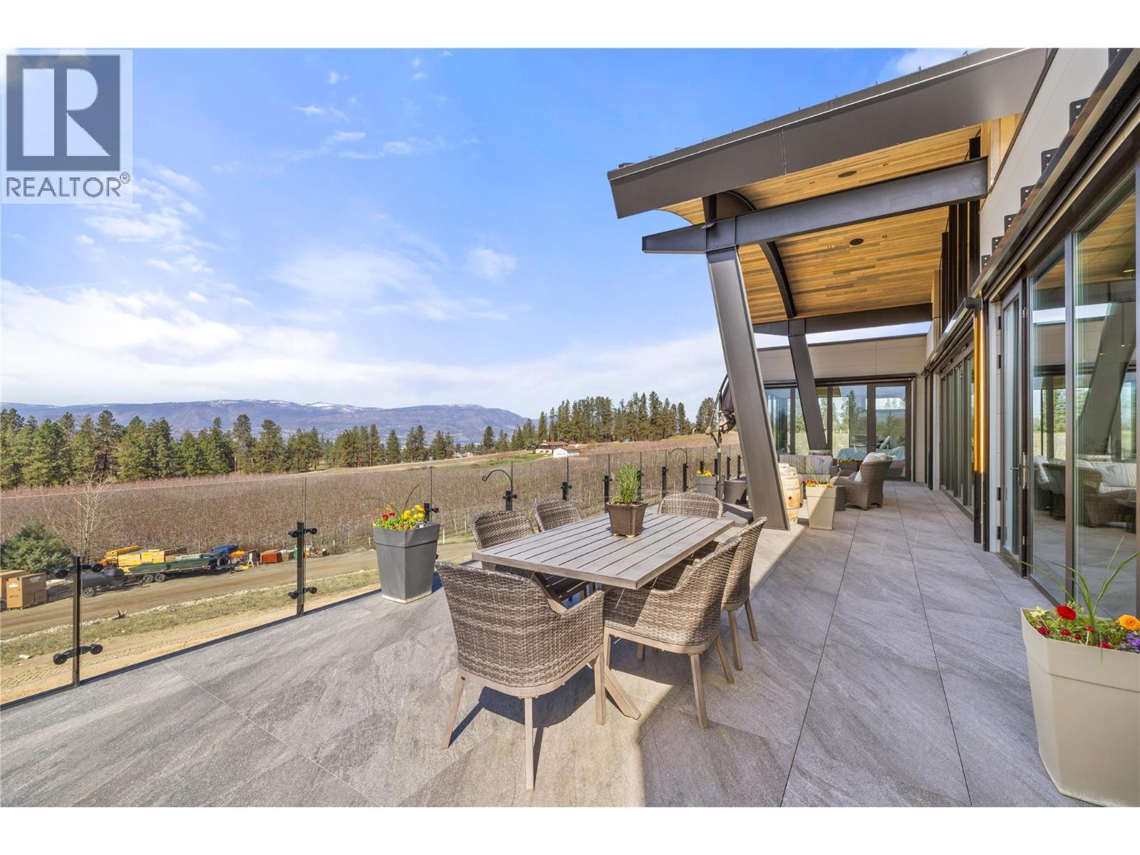 4275 Todd Road. Kelowna, British Columbia