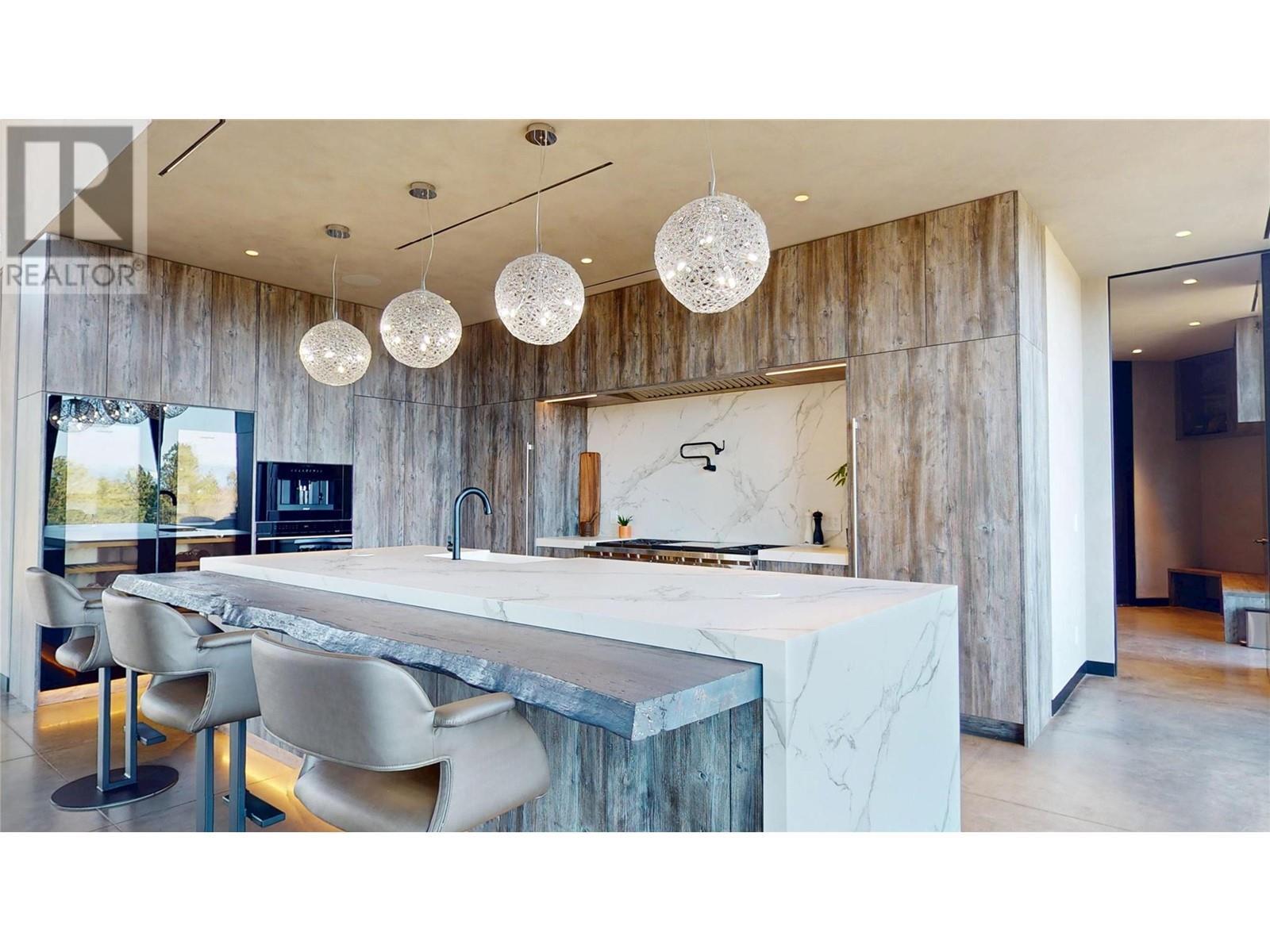 4275 Todd Road. Kelowna, British Columbia