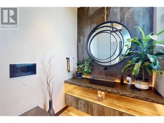 4275 Todd Road. Kelowna, British Columbia