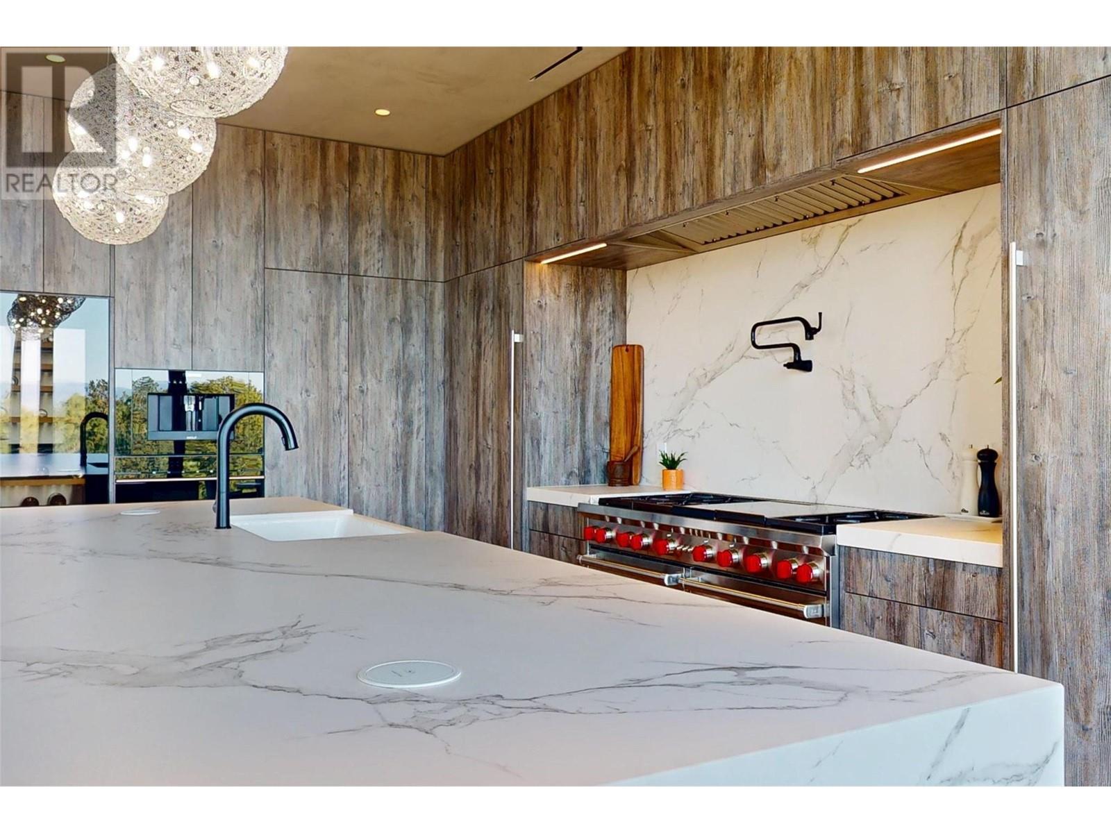 4275 Todd Road. Kelowna, British Columbia