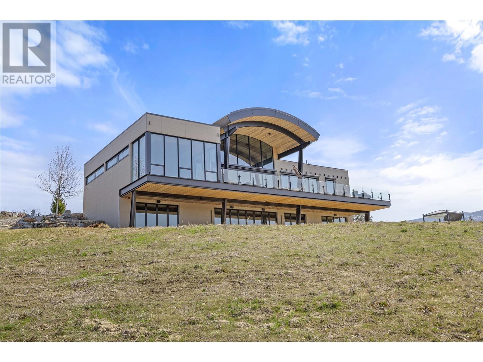 4275 Todd Road. Kelowna, British Columbia