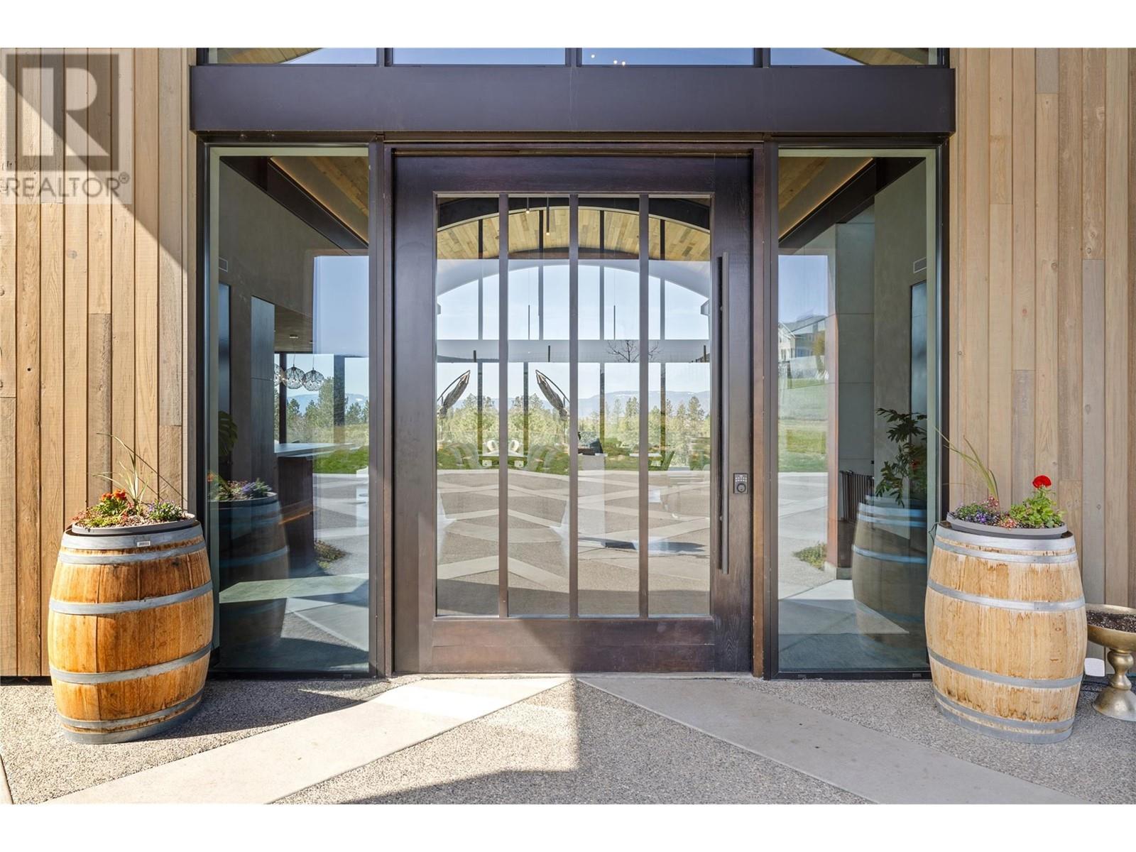 4275 Todd Road. Kelowna, British Columbia