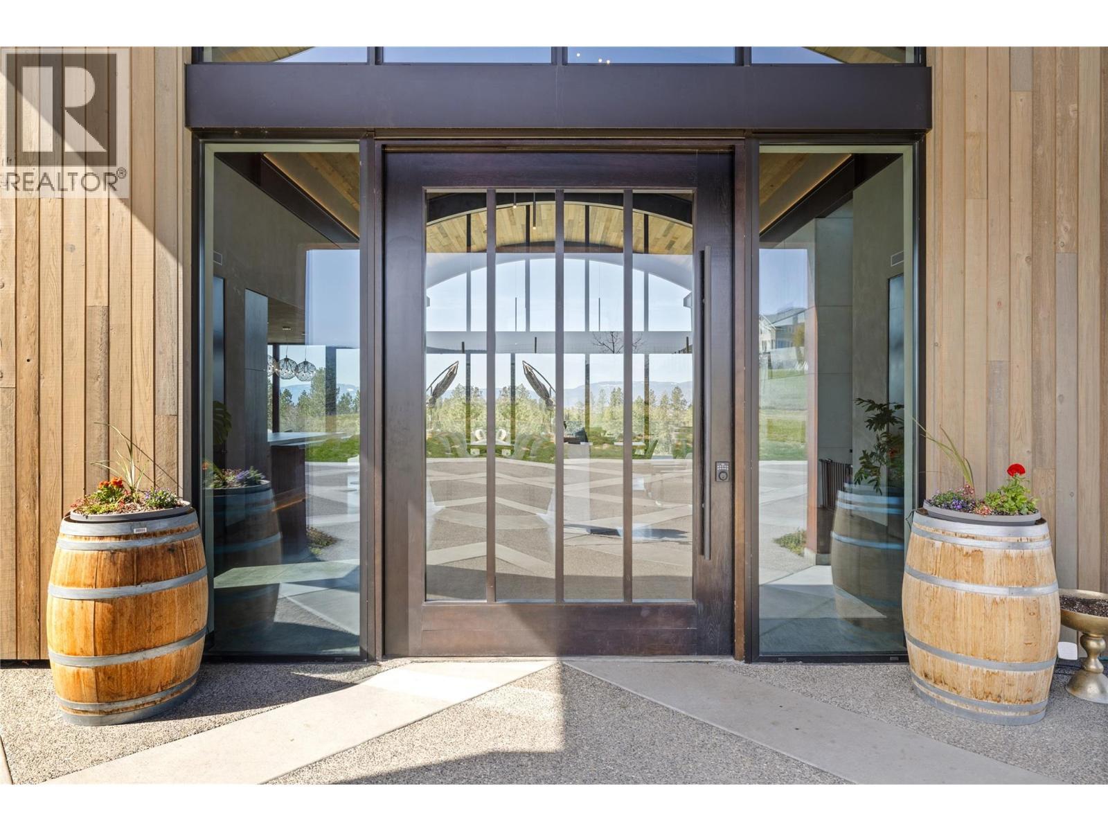 4275 Todd Road. Kelowna, British Columbia