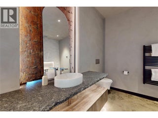 4275 Todd Road. Kelowna, British Columbia