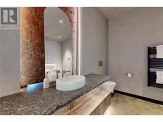 4275 Todd Road. Kelowna, British Columbia