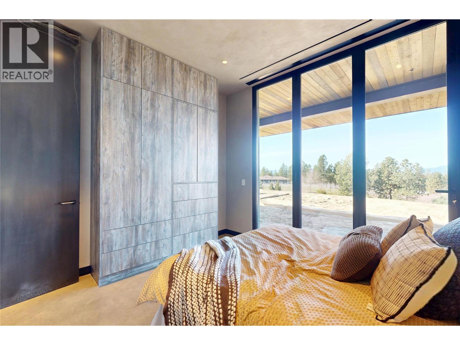 4275 Todd Road. Kelowna, British Columbia