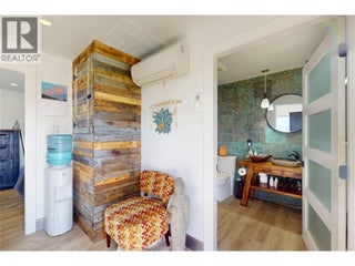 4275 Todd Road. Kelowna, British Columbia