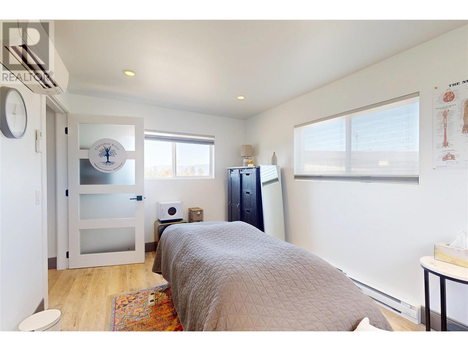 4275 Todd Road. Kelowna, British Columbia