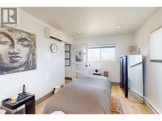 4275 Todd Road. Kelowna, British Columbia