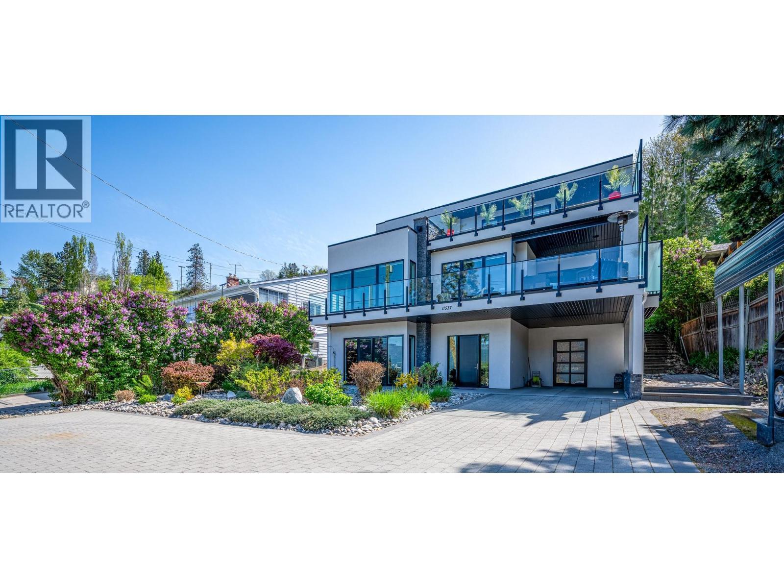 11537 Okanagan Centre Road W. Lake Country, British Columbia