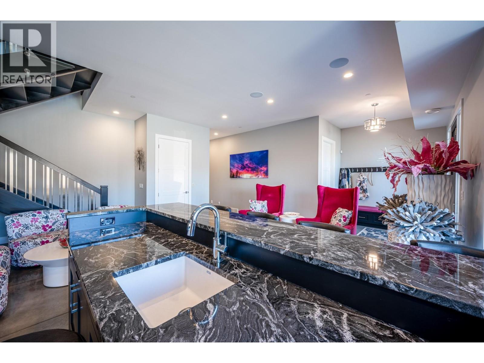 11537 Okanagan Centre Road W. Lake Country, British Columbia