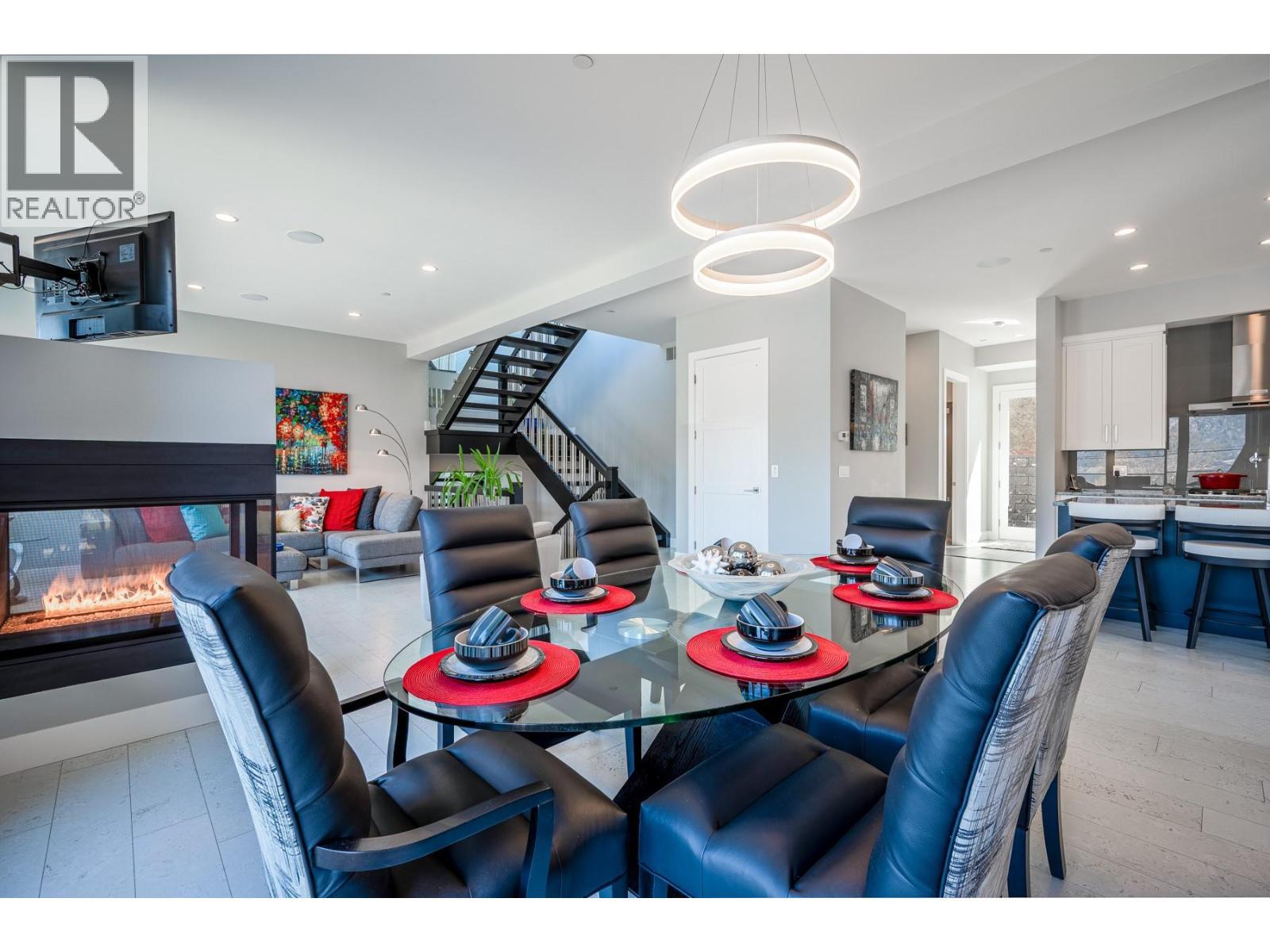 11537 Okanagan Centre Road W. Lake Country, British Columbia