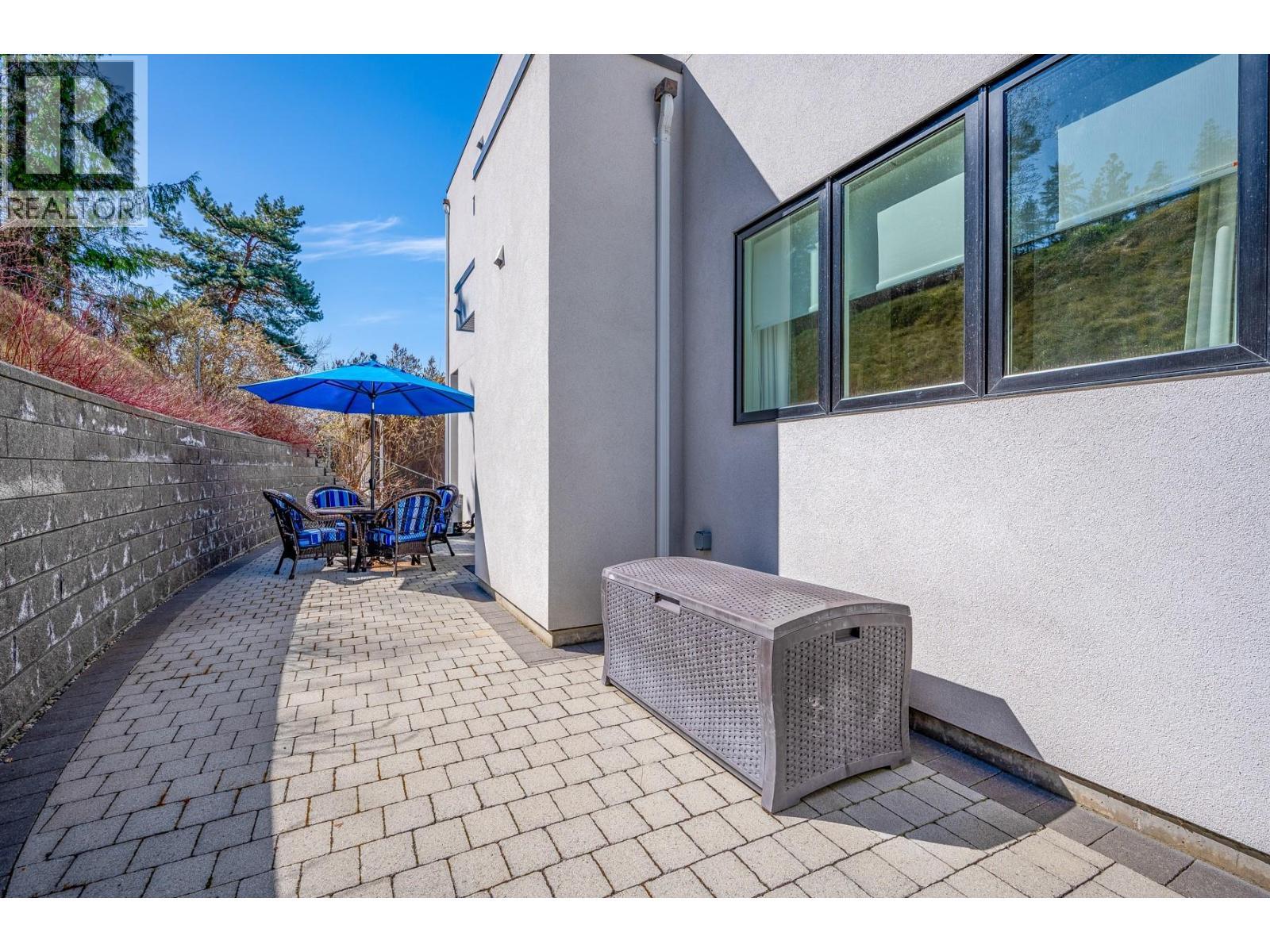 11537 Okanagan Centre Road W. Lake Country, British Columbia